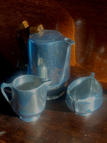 Picquot ware tea pot - picquot,