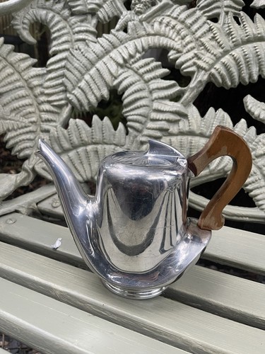Picquot ware teapot art - ,